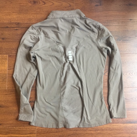 NIKE Dri-Fit Half Zip Jacket - Picture 4 of 4